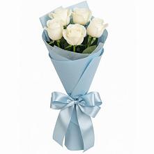 Букет 5 Белых роз Проуд в Уржуме