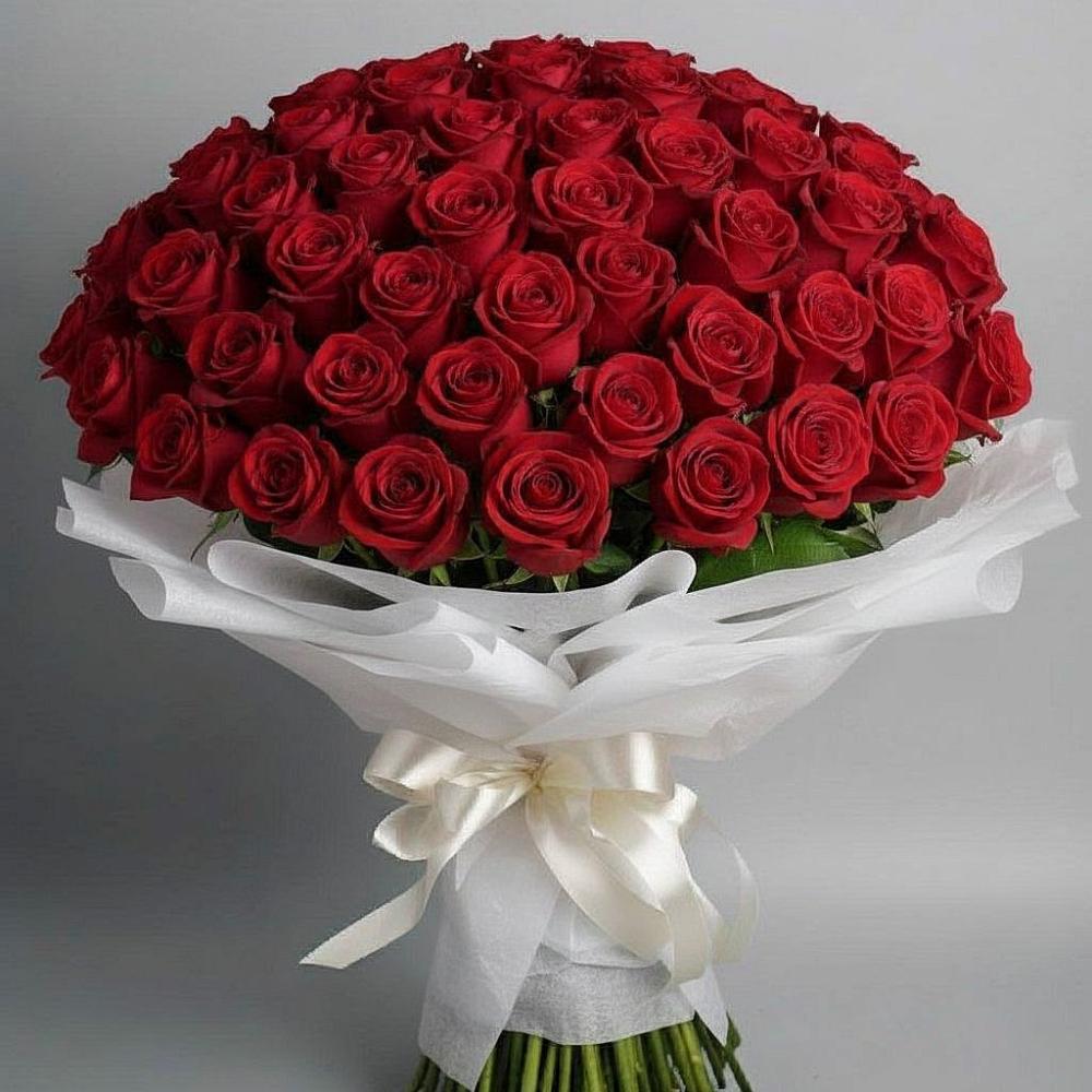 Букет 101 Красная роза Блэк Мэджик в Уржуме