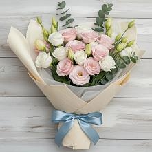 Букет цветов из:  Лизиантусы в Уржуме