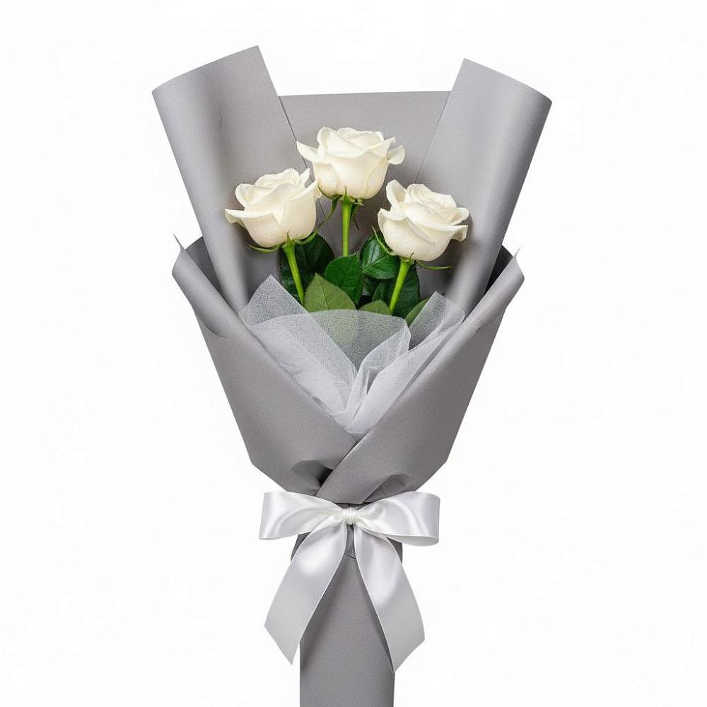 Букет 3 белые розы в Уржуме