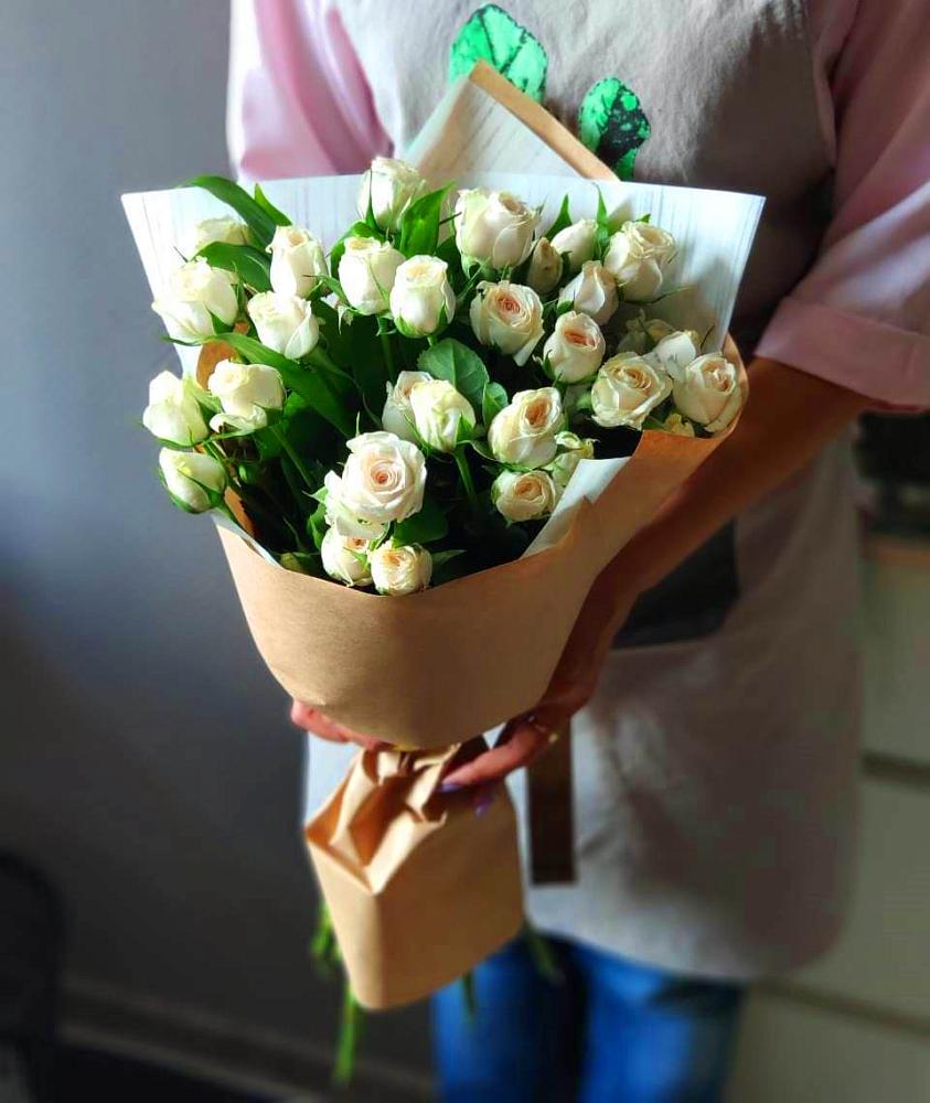 Букет цветов из: Розы в Уржуме