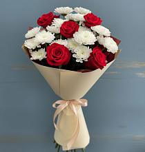 Букет цветов из:  Розы и Хризантемы #REPLACE_PRED# Уржуме