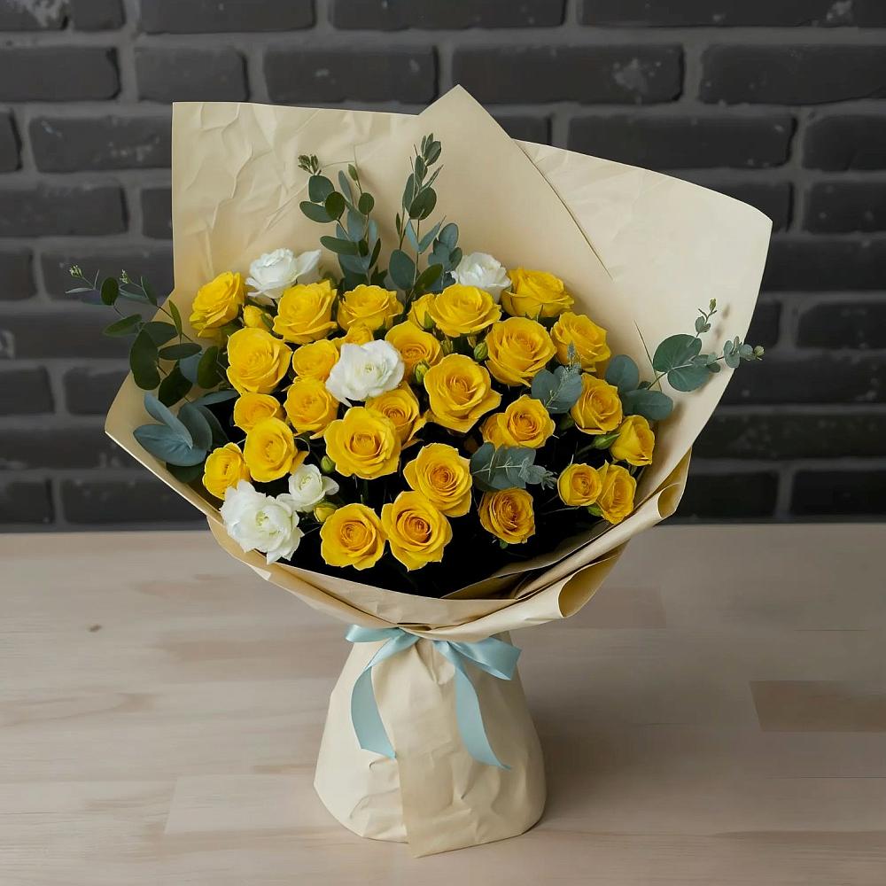 Букет цветов из: Розы в Уржуме