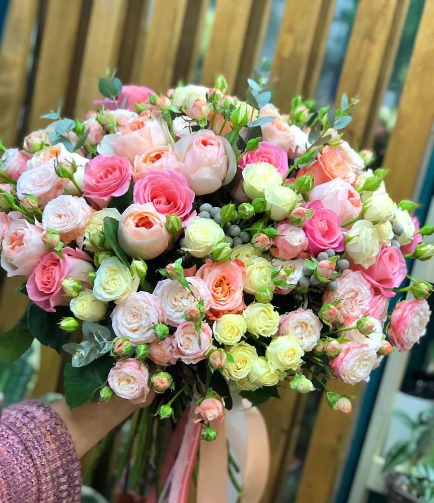 Букет цветов из: Розы в Уржуме