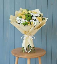 Букет цветов из:  Хризантемы и Розы #REPLACE_PRED# Уржуме