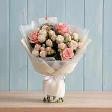 Букет цветов из:  Розы в Уржуме
